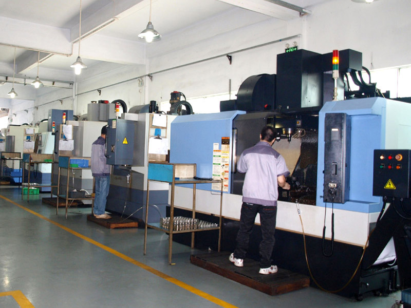 cnc能鉆深孔嗎？機床應用！