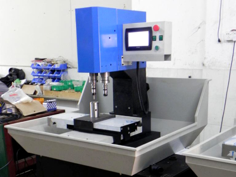 鉆攻機(jī)怎么查是否有模具包?具體方法!