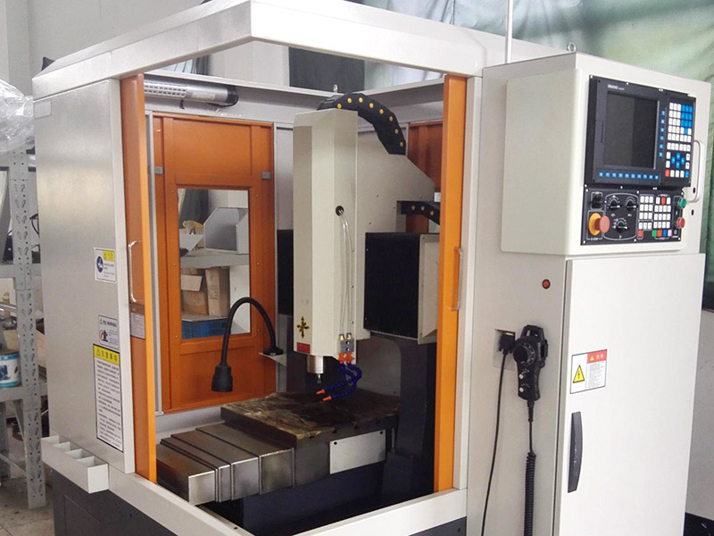 雕銑機(jī)鑼鈦合金要多高轉(zhuǎn)速？