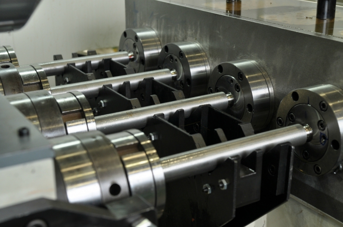 如何保證立式深孔鉆的精準度要求？