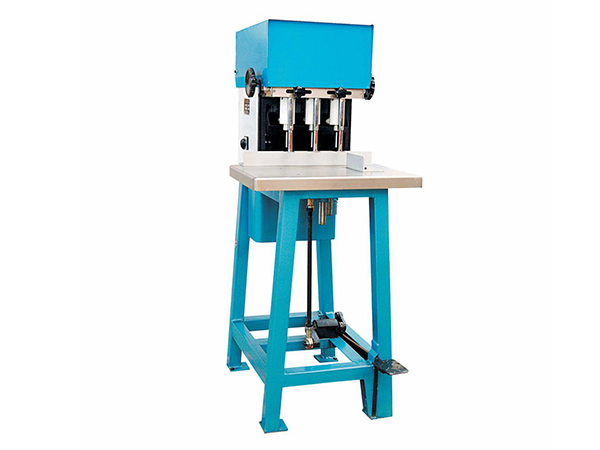 手動(dòng)鉆孔機(jī)怎么用?全自動(dòng)鉆孔機(jī)有哪些特點(diǎn)?