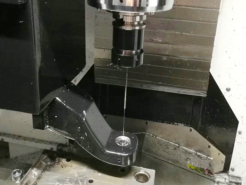 有哪幾種深孔鉆機床？